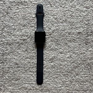 Apple Watch Series 3 42mm Black Silicone Band